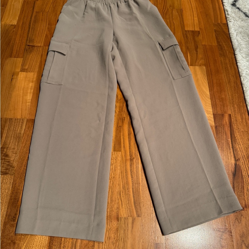 Wilfred Tan Cargo Pants Relaxed Fit